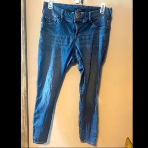 Torrid jeggings medium wash Size 14R